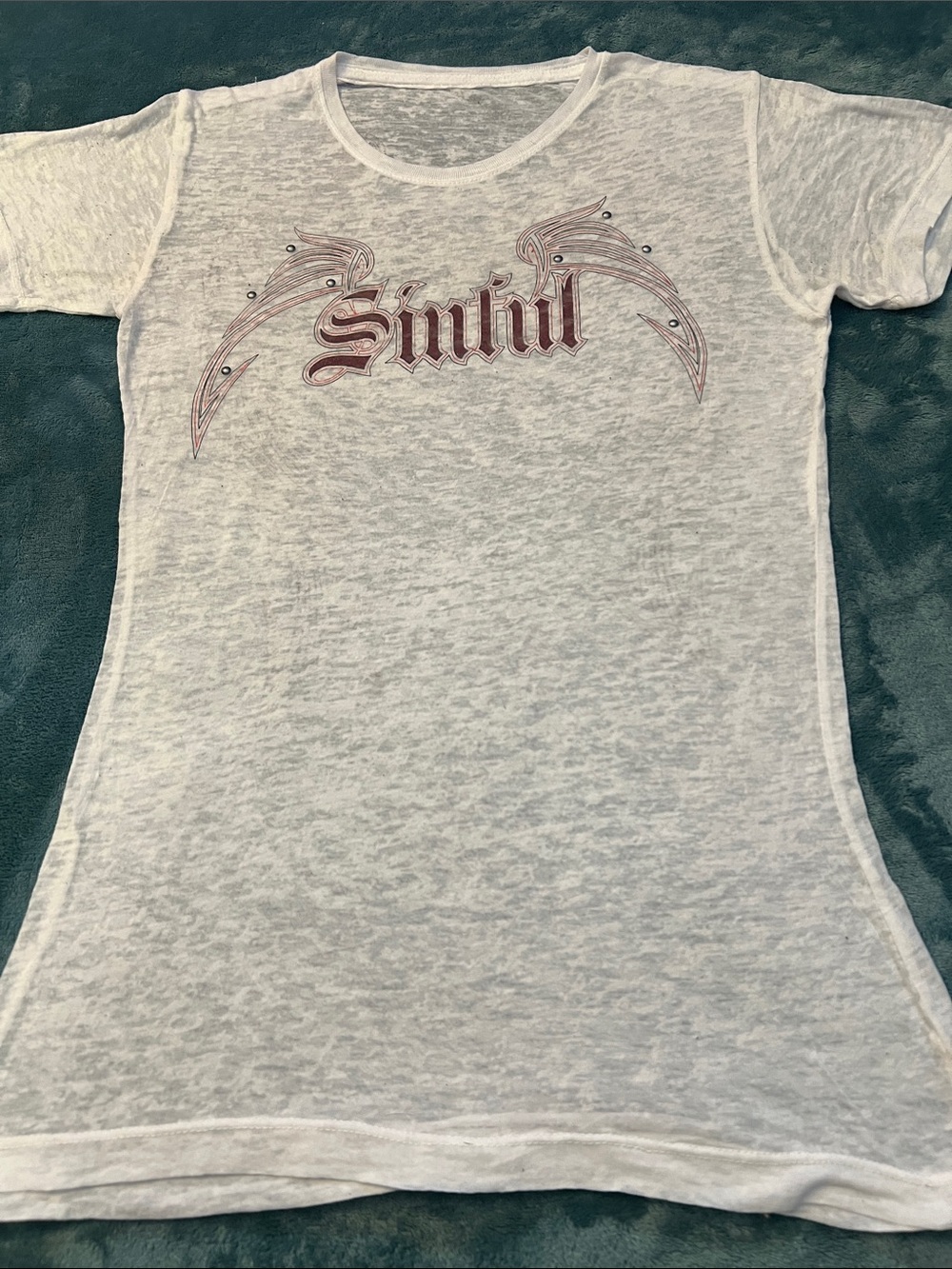Vintage Sinful x Affliction White Graphic Tee with Maroon Gothic Logo , used 👍